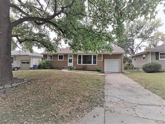 1st image of 250 Eldorado Dr