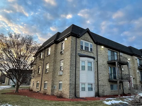 339 Pawtucket Blvd Unit 18, Lowell, MA 01854