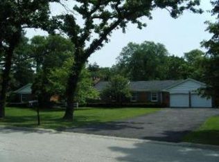 987 Oak Knoll Dr, Lake Forest, IL 60045