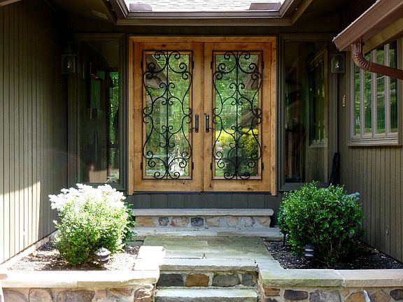 New knotty alder doors
