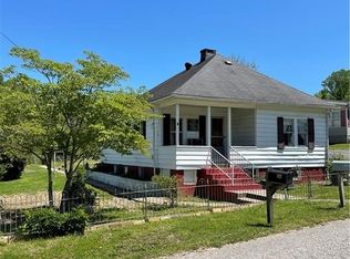 293 Old County Rd, Racine, WV 25165