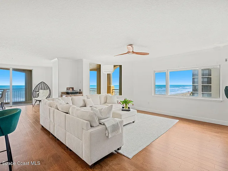1095 Highway A1A #2502 — Photo 44