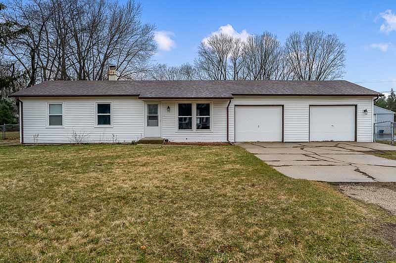 1st image of 1417 Heron Dr