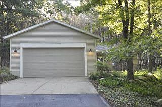 1st image of 12182 Oakwood Shores St
