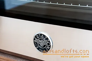 Rented by aptsandlofts.com