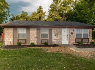4002 Tally Ho Ct, Jeffersontown, KY 40299