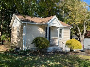 35 Adams Rush Rd, Cortlandt Manor, NY 10567