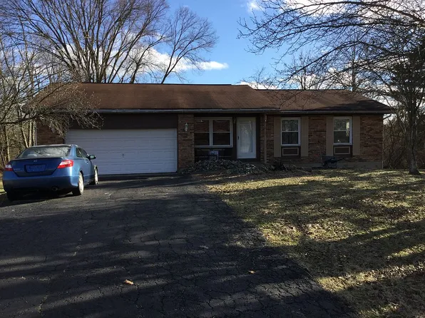 5533 Briarwood Dr, Aurora, IN 47001