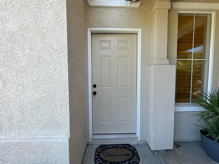1863 Almagro Ln — Photo 1