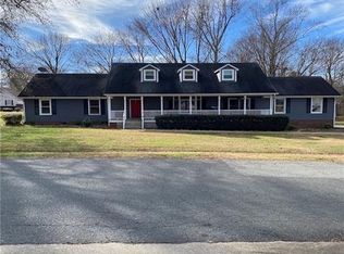 617 Pine Hill Dr, Salisbury, NC 28146