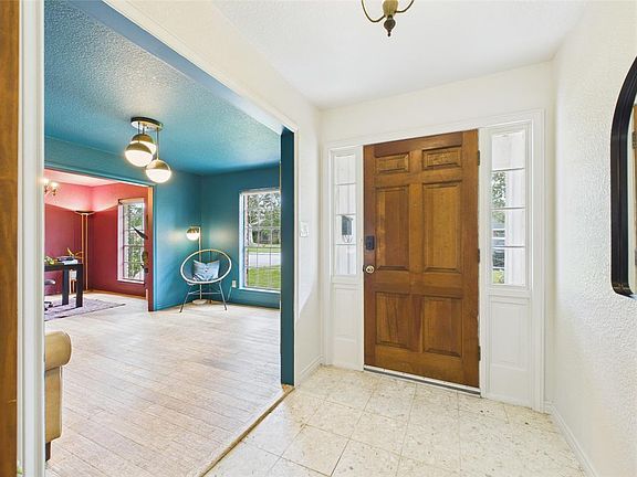 5th image of 244 Narcissus Street