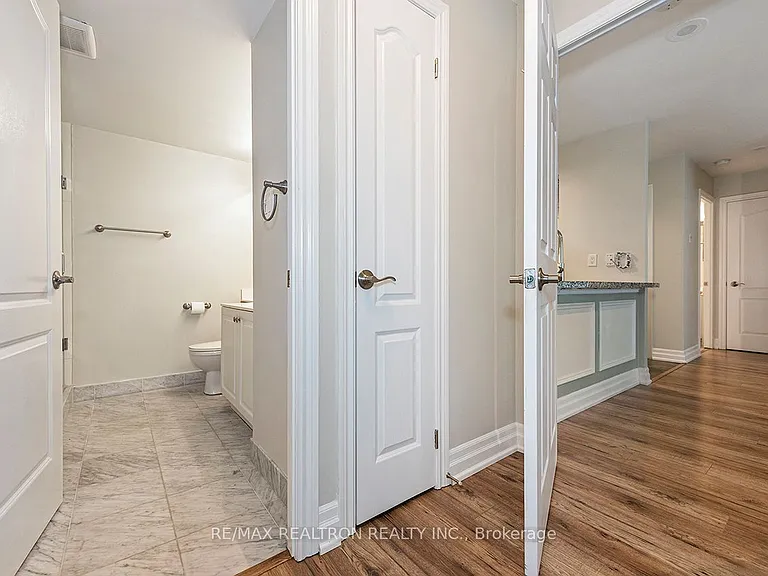 2111 Lake Shore Blvd W #505 — Photo 16