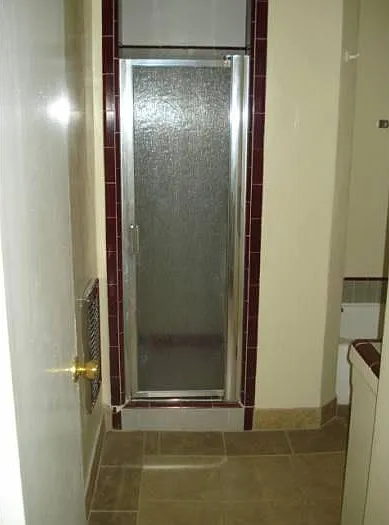 4830 Coliseum St #1 — Photo 5