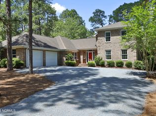 90 Sakonnet Trl, Pinehurst, NC 28374