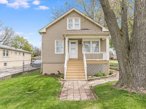 331 N Walnut Ave, Wood Dale, IL 60191