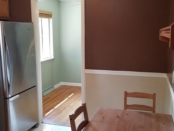 5th image of 2612 15th Ave
