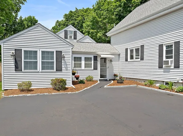 37 Davis St #2, Mansfield, MA 02048