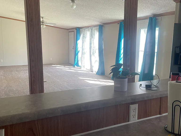 111 Lillian Dr — Photo 11