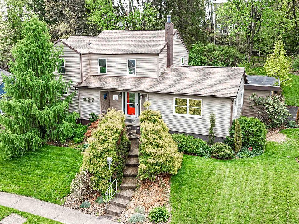 1st image of 927 Fairfax Dr