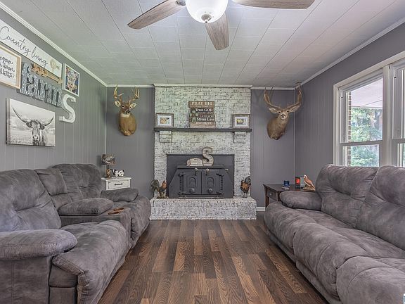 3rd image of 7594 County Road 82