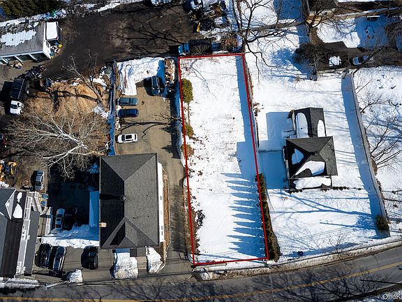 4th image of 65 S Bedford Road