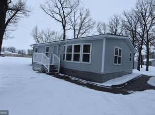 817 Hamilton Ave NE, Red Lake Falls, MN 56750