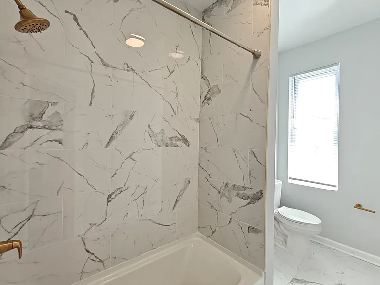 1211 N 56th St — Photo 11