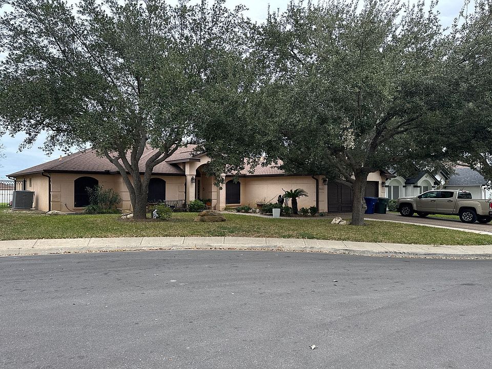 2nd image of 9807 Sunberry Ct