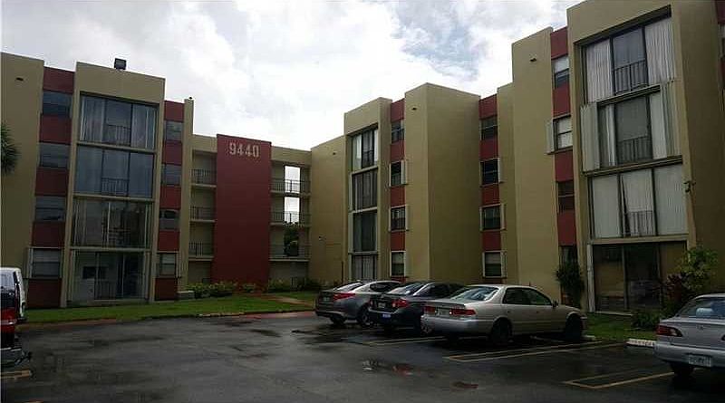 1st image of 9440 W Flagler St APT 305