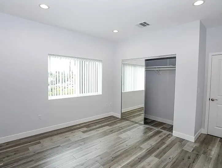 12610 Vanowen St #2 — Photo 13