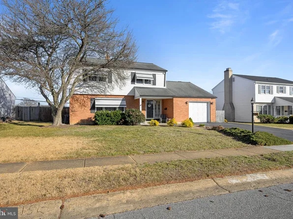 331 S Booth Dr, New Castle, DE 19720