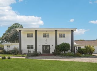 4608 Kelly Elliott Rd, Arlington, TX 76017