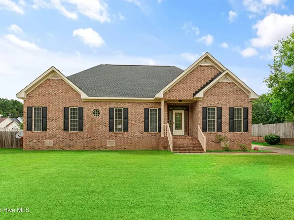 3704 Shadow Ridge Road N, Wilson, NC 27896
