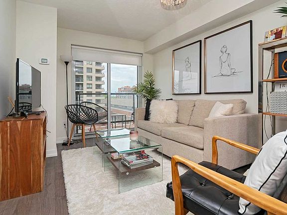 3rd image of 1420 Dupont St #615