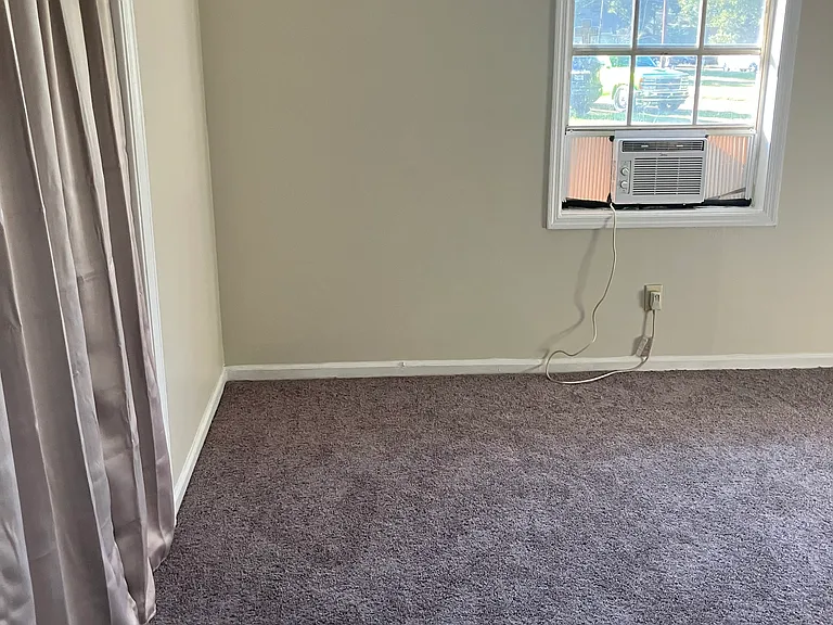 1311 Glenn Cir #A — Photo 13