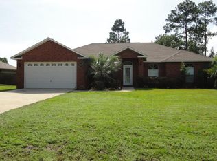 2017 Edgewood Dr, Navarre, FL 32566