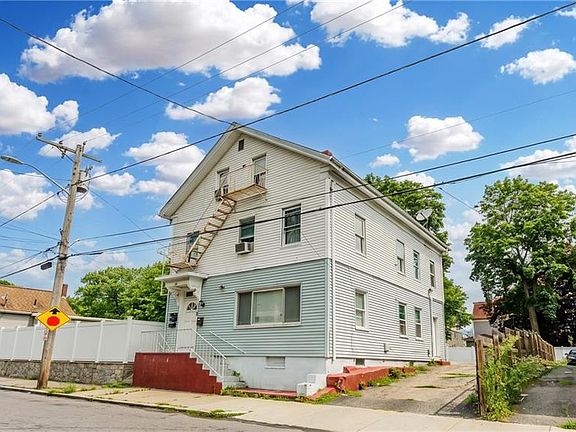 2nd image of 95 Waldo St
