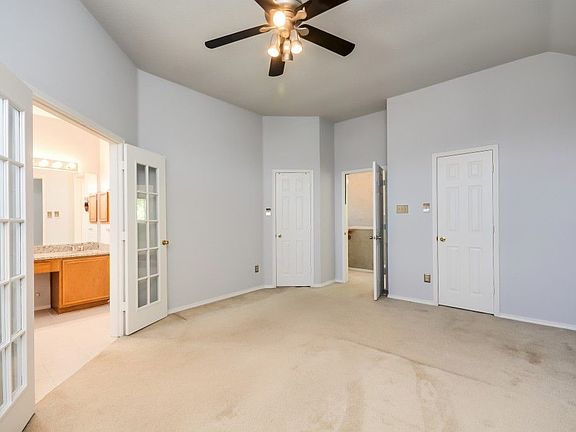 4th image of 1137 Canoe Ln