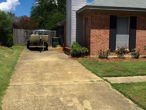 4th image of 7113 Fair Oaks Ct
