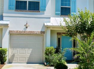 402 Mariners Cir, Saint Simons Island, GA 31522