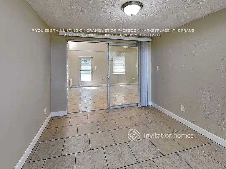 3652 Prado Dr — Photo 3
