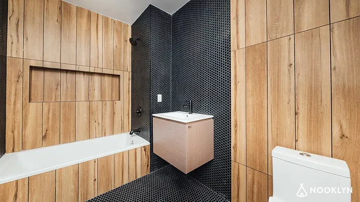 Rented by Nooklyn NYC LLC | media 60