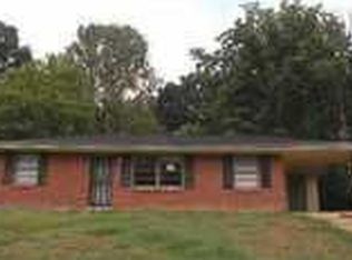 1364 Dove St, Memphis, TN 38127