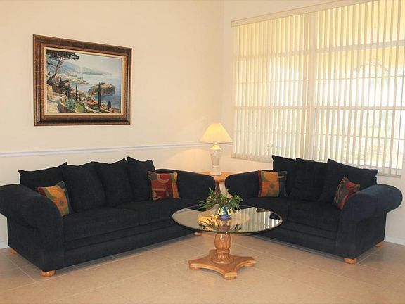 4th image of 277 SW Lake Forest Way