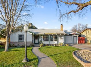 1418 W Howard Ave, Visalia, CA 93277
