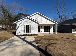 405 E Chappell St, Griffin, GA 30223