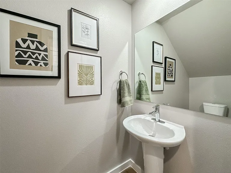 2710 Discovery Trails Ct — Photo 19