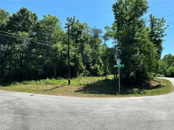 0 Ridgemeadow Dr Lot 11, Winston Salem, NC 27127