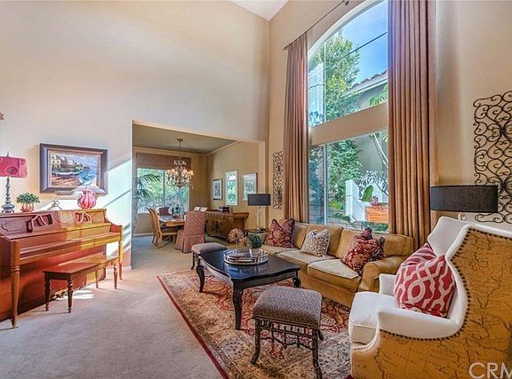 3rd image of 10880 Osterman Ave