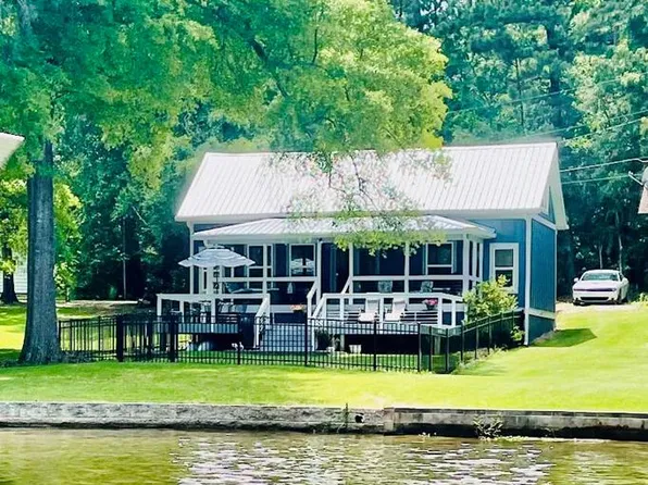 128 Natchez Trce, Ninety Six, SC 29666